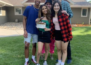 D9F723ED-8075-4E57-8D87-81F6A08EC8C7